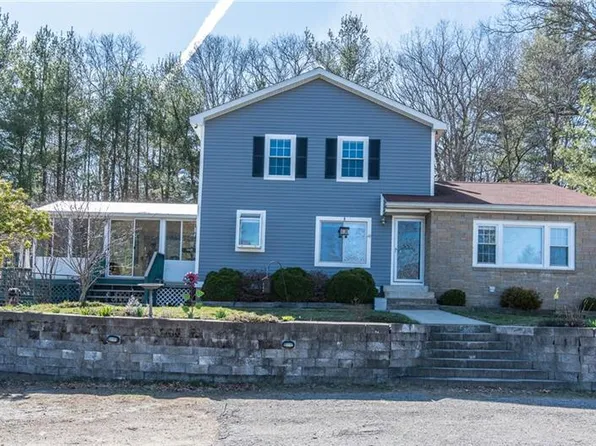 110 Blackrock Rd, Coventry, RI 02816