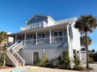 130 Jungle Rd, Edisto Island, SC 29438