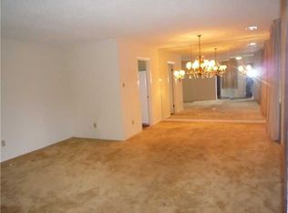 5701 Abbey Dr, New Orleans, LA 70131