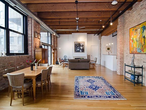 4th image of 420 W Grand Ave APT 2A