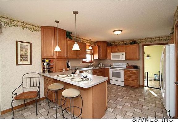 4th image of 29 Alice Dr
