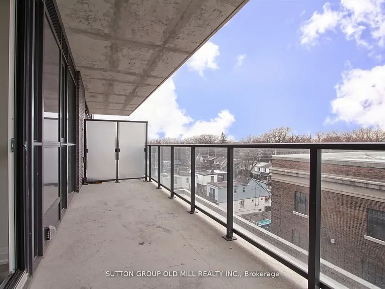2369 Danforth Ave #516 — Photo 17