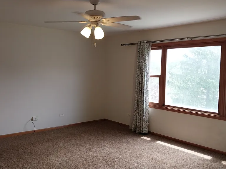 5420 Hillside Dr — Photo 6