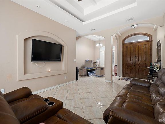 4th image of 1202 Sol Cir