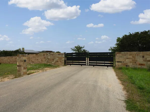 439 Vail River Rd, Dripping Springs, TX 78620