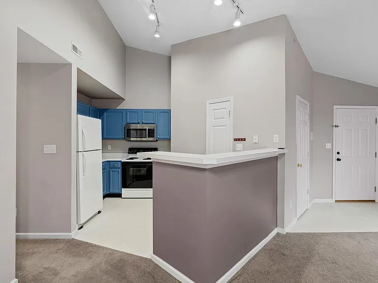 16 Homefield Gardens Dr — Photo 6