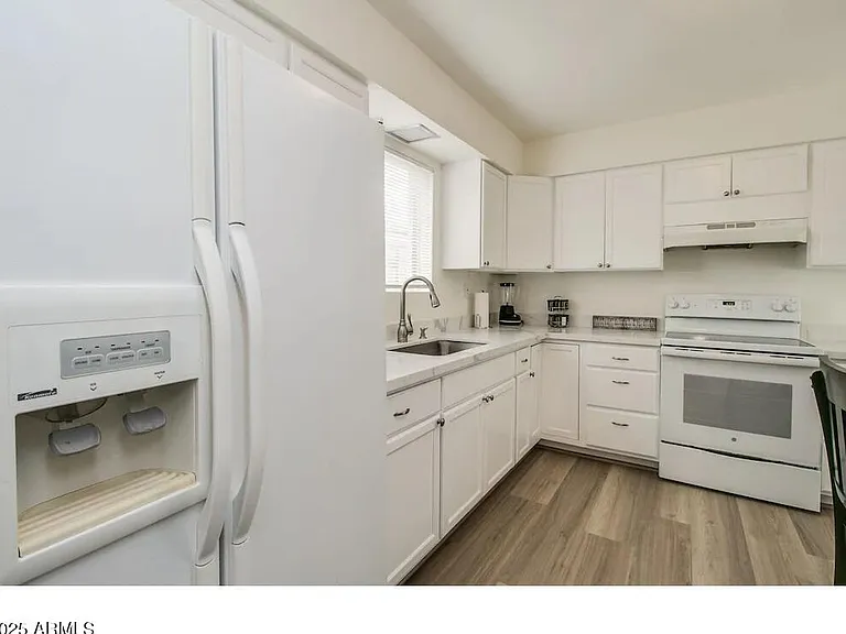 6809 E Earll Dr #E — Photo 10