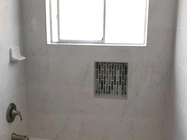 5760 Lauretta St — Photo 3