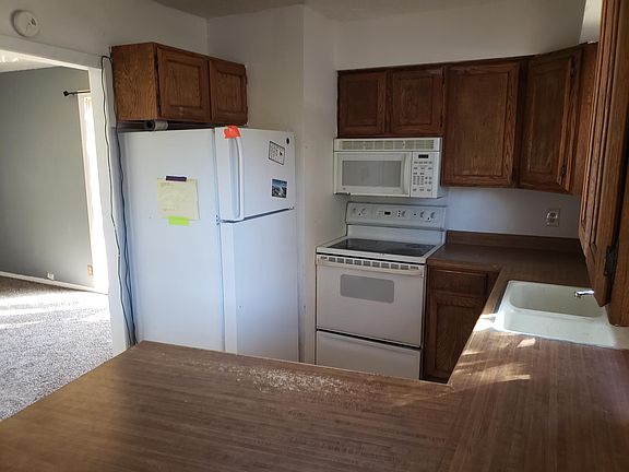 4th image of 5092 S Glendon St
