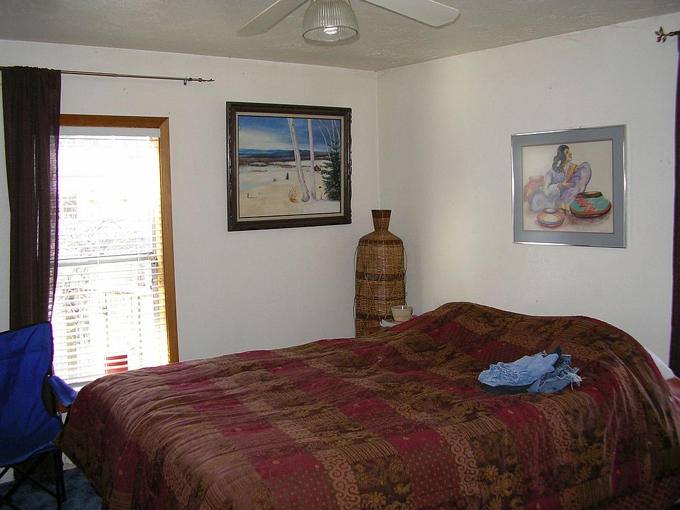 2nd image of 2419 Jones Ave