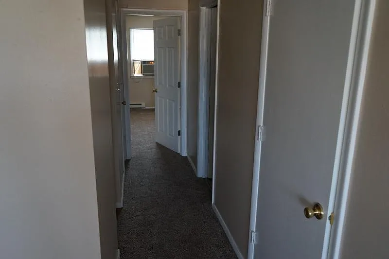 1 bed, $855 — Photo 4