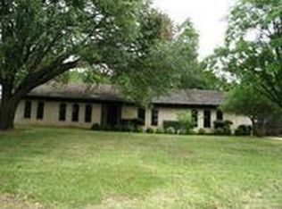2727 Glen Garden Ave, Fort Worth, TX 76119