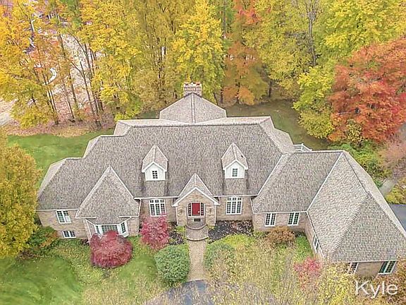 2nd image of 4421 Bradford Farms Ct NE