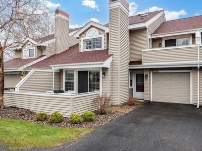 1960 Shenandoah Ct UNIT B, Minneapolis, MN, 55447