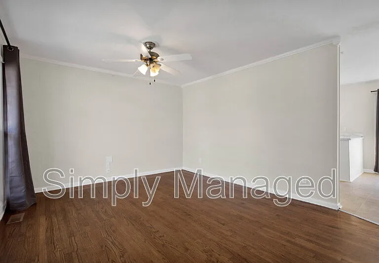 7262 Ryan St — Photo 6