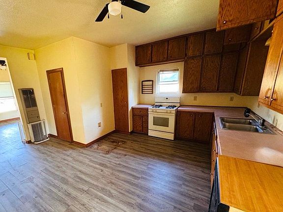 5th image of 502 Avenue B