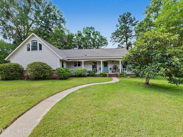 109 Penny Cres, Ocean Springs, MS 39564