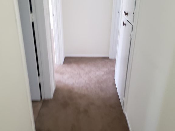 Hallway to bedrooms upstairs