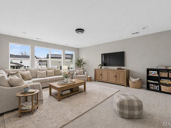 7th image of this home