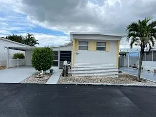 2 bed, 1.5 bath, 530 sqft, $2,500 — Photo 4