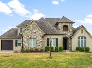 6330 N Locust Ln, Owasso, OK 74055