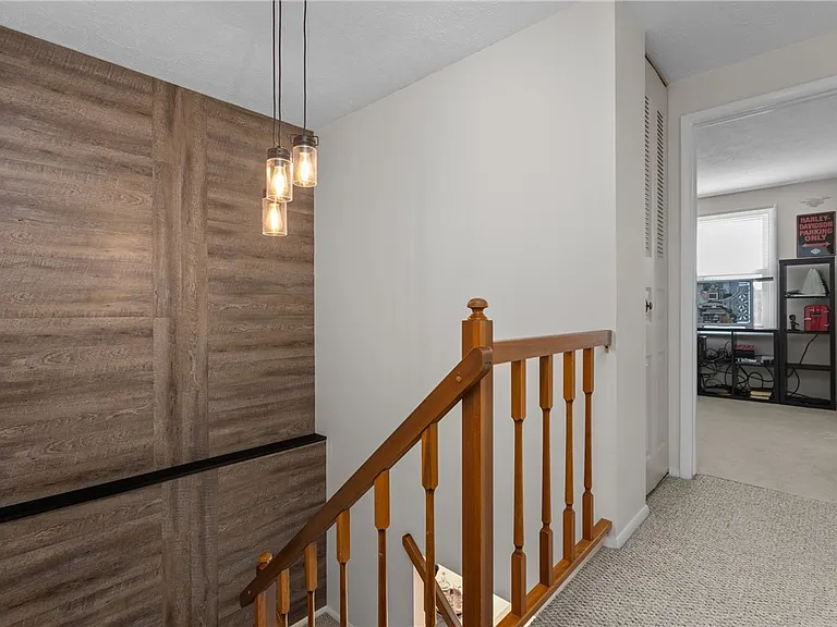 264 Scott Ln — Photo 12