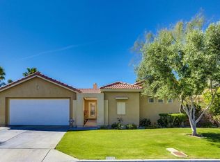 637 Poppy St, Palm Springs, CA 92262