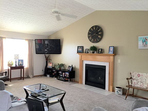3rd image of 7006 Sanders Way