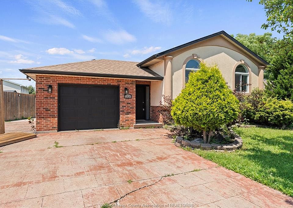 1st image of 1320 Hansen Cres