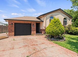 1320 Hansen Cres, Windsor, ON N8W 5M8