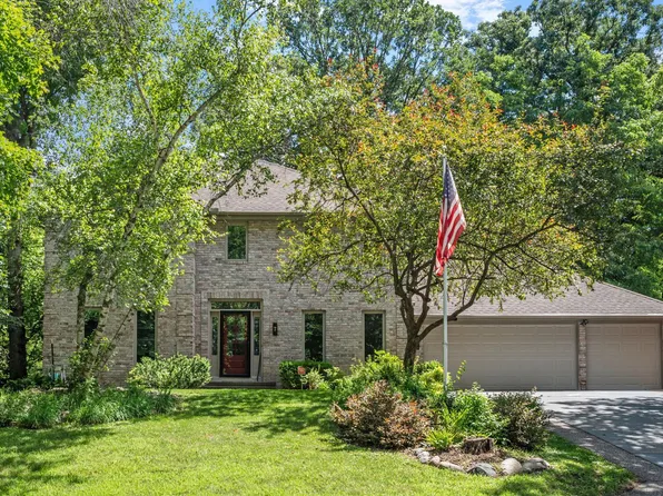 17711 Creek Ridge Pass, Minnetonka, MN 55345