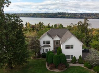 201 Old Castle Point Rd, Wappingers Falls, NY 12590