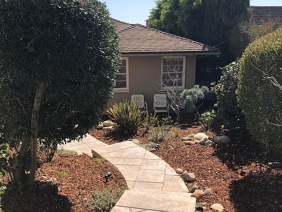 2nd image of 2135 Palomar Ave