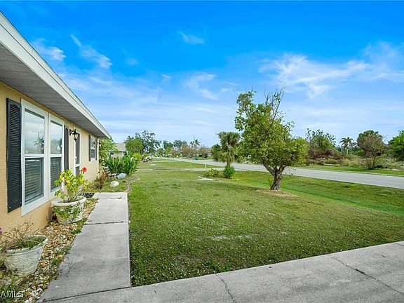 2nd image of 3255 Lake View Blvd