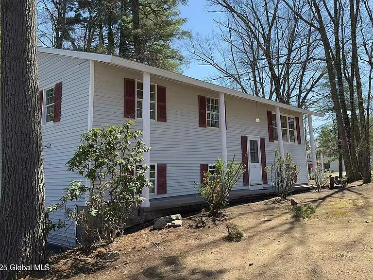 1 Orenda Spring Dr — Photo 13