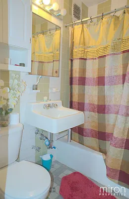 Rented by Miron Properties | media 14