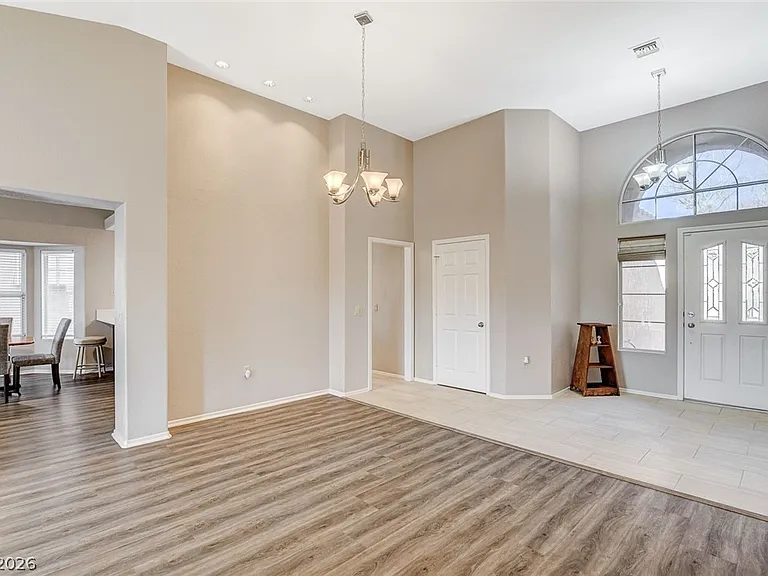 8805 Litchfield Ave — Photo 13