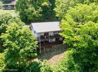 540 Whisper Mountain Rd, Franklin, NC 28734