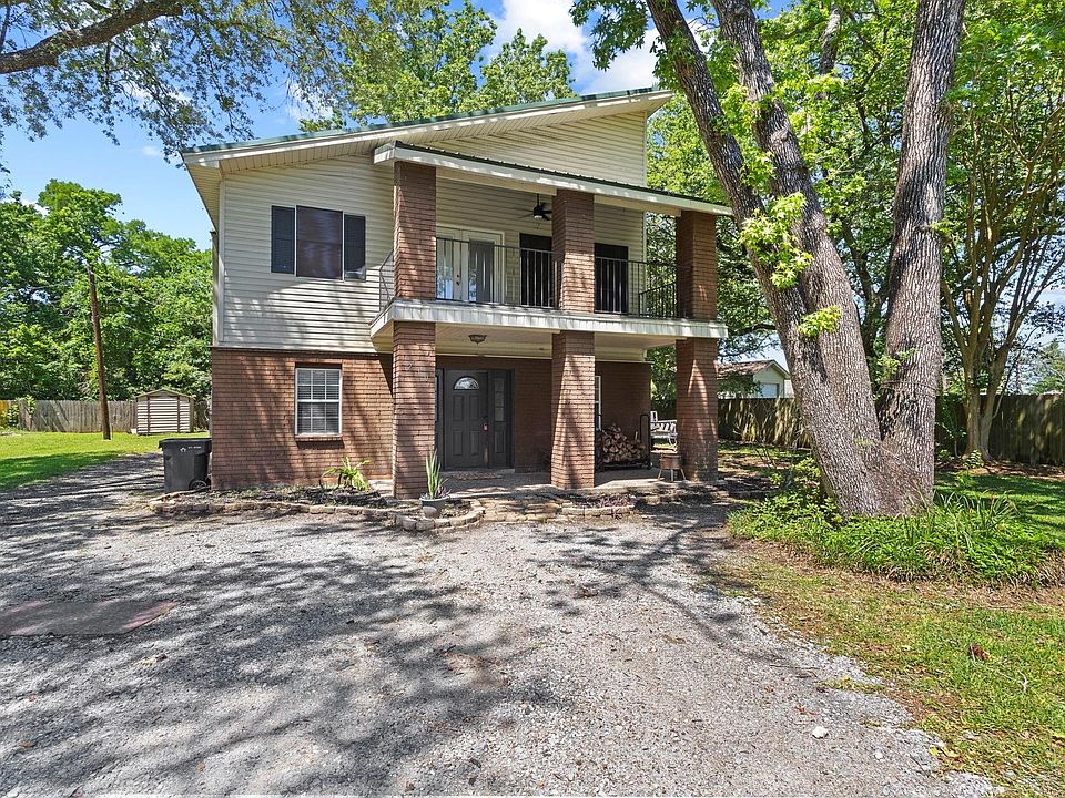 1st image of 770 Katherene Ave