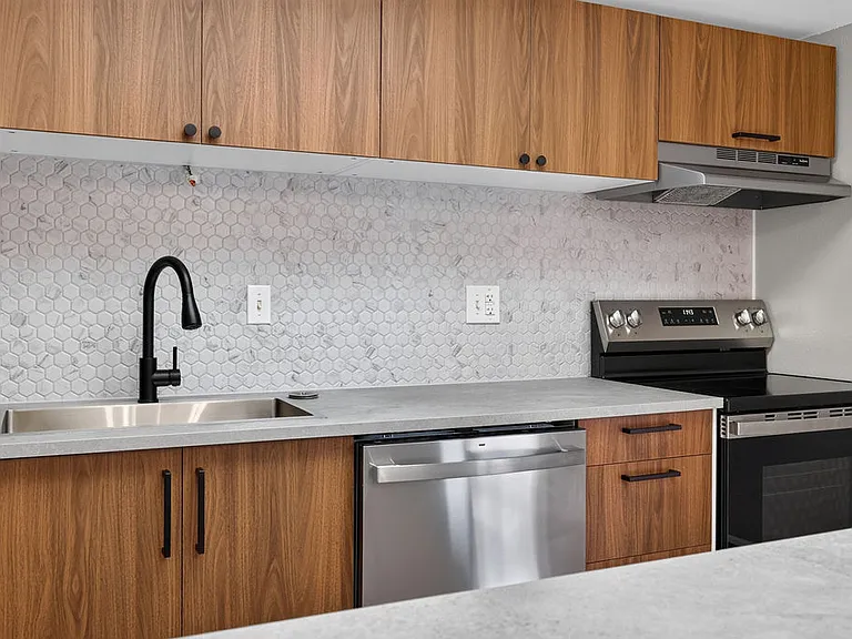 1408 Ulysses St #3 — Photo 1