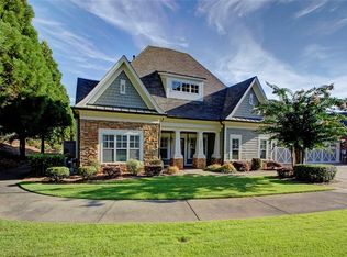 2689 Middlecreek Way, Cumming, GA 30041