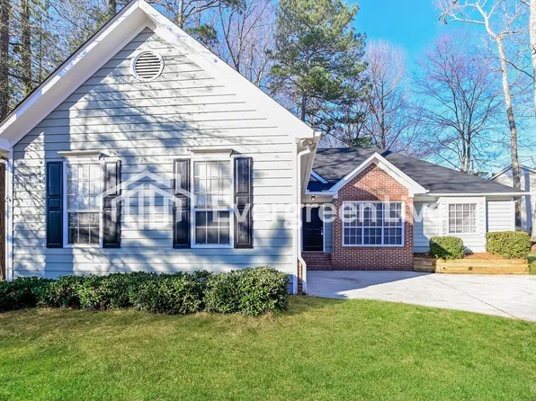 3431 Hollow Oak Dr, Rex, GA 30273