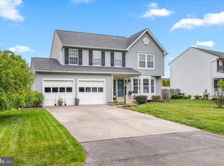 107 Dinwiddie Ct, Stephens City, VA 22655