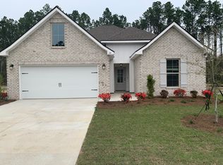 28 Apollo Ave W, Freeport, FL 32439