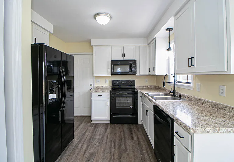 329 Northridge Dr — Photo 7