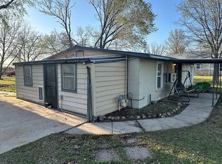 10231 S Meridian St, Peck, KS 67120
