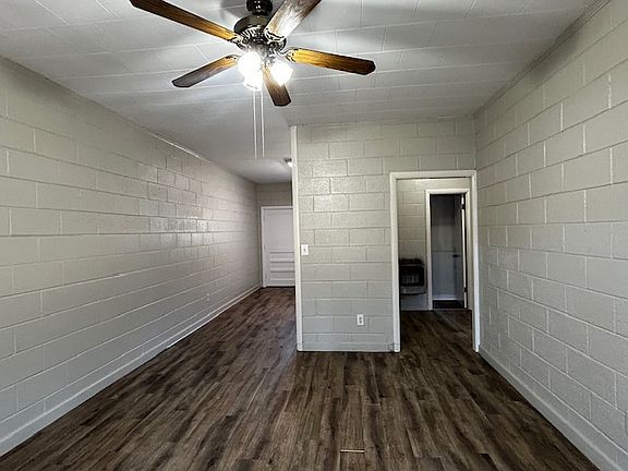 2nd image of 67 Jess Lyons Rd #B