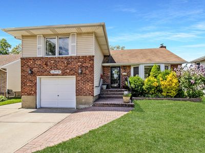 146 Newbridge Road, East Meadow, NY, 11554