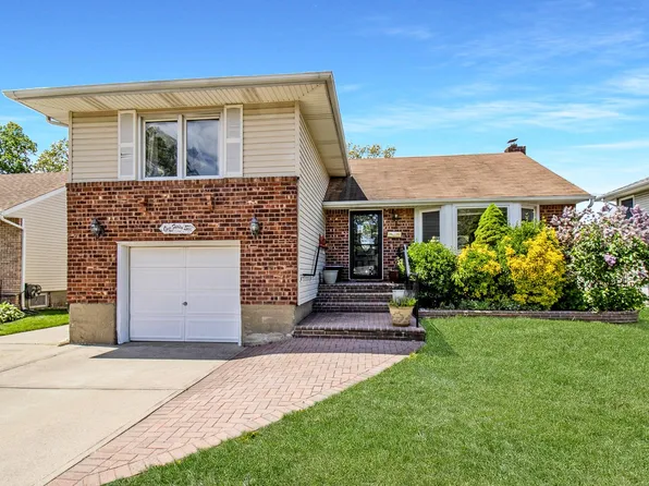 146 Newbridge Road, East Meadow, NY 11554