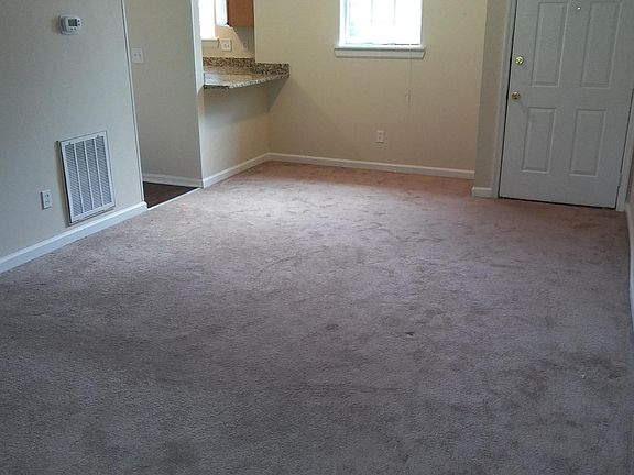 3rd image of 3404 Dayton Blvd